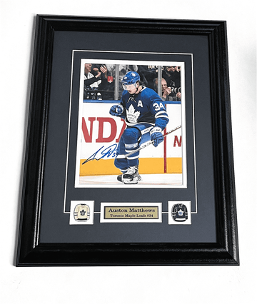 Auston Matthews Autograph Toronto Maple Leafs Framed Hockey Memorabilia.